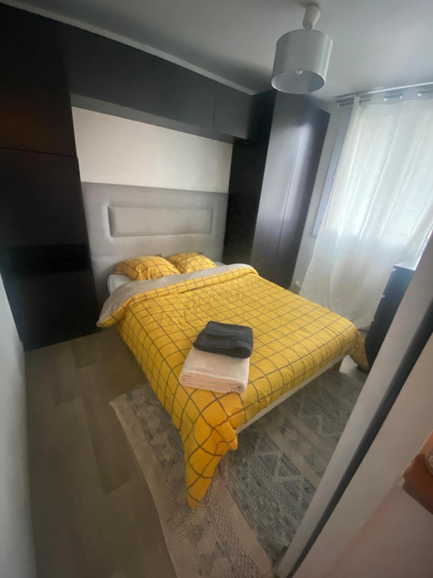 Bel Appartement Spacieux ,Convivial De 3 Chambres Avec Parking Prive Secure Кан Екстериор снимка