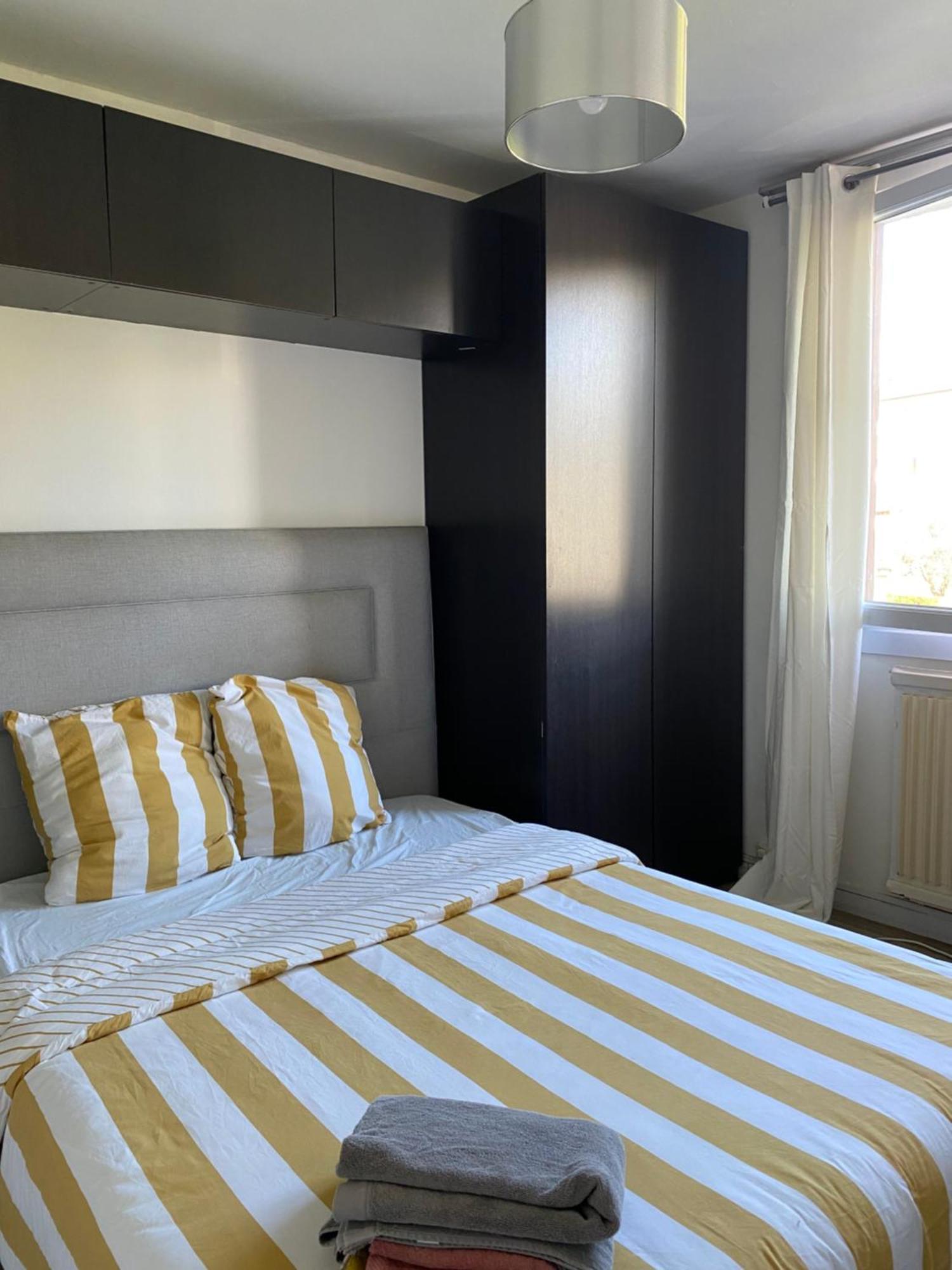 Bel Appartement Spacieux ,Convivial De 3 Chambres Avec Parking Prive Secure Кан Екстериор снимка