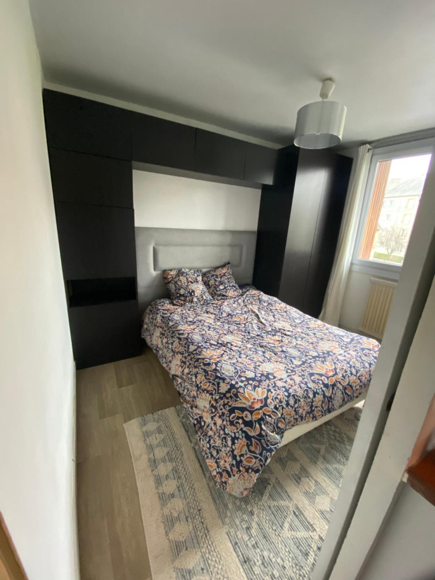 Bel Appartement Spacieux ,Convivial De 3 Chambres Avec Parking Prive Secure Кан Екстериор снимка
