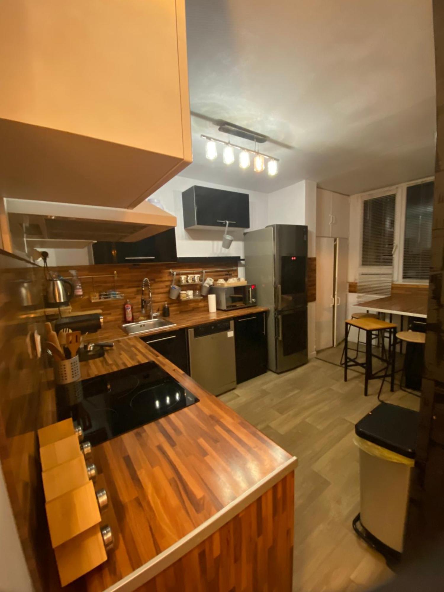 Bel Appartement Spacieux ,Convivial De 3 Chambres Avec Parking Prive Secure Кан Екстериор снимка